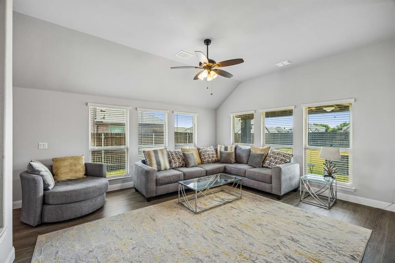 209 Perennial Way, Waxahachie TX 75165 - Photo 4