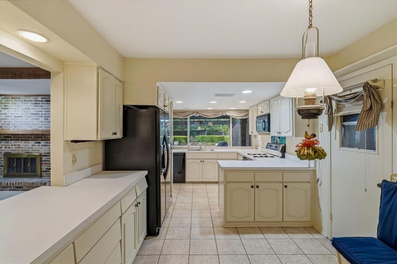 13121 Pennystone Drive, Farmers Branch TX 75244 - Photo 13