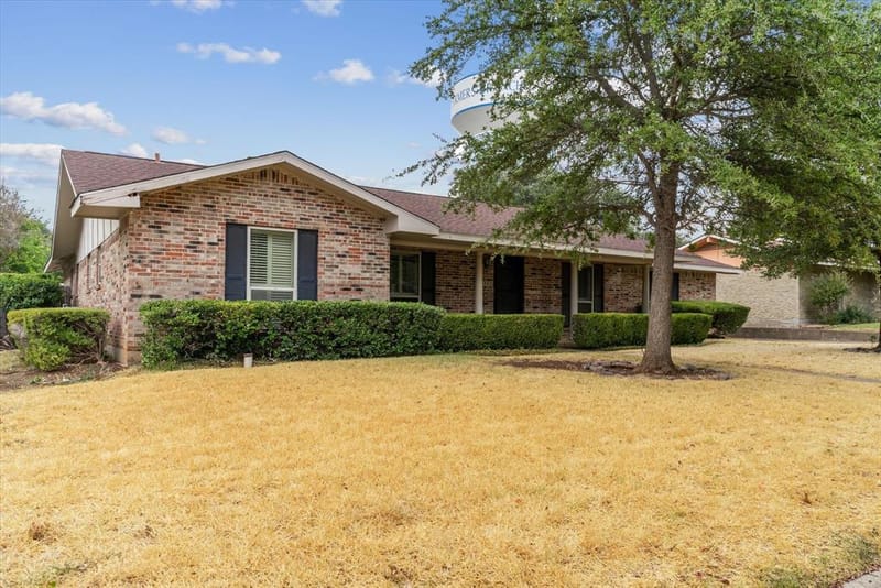 13121 Pennystone Drive, Farmers Branch TX 75244 - Photo 3