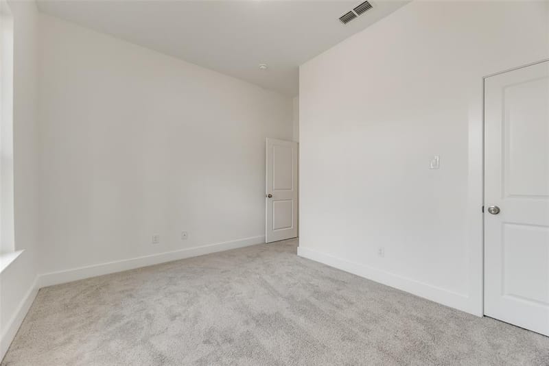 1314 Hendricks Avenue, Dallas TX 75216 - Photo 13