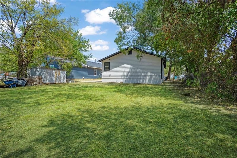 514 N Lee Avenue, Sherman TX 75090 - Photo 27