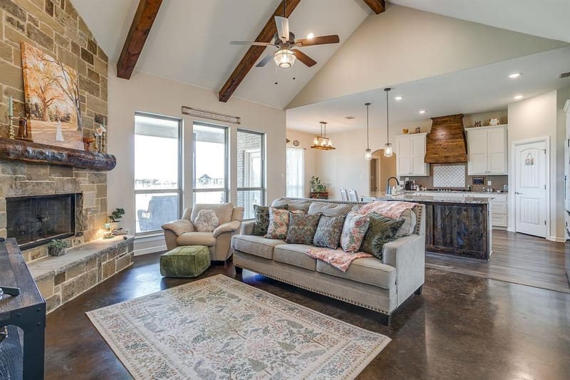 8341 County Road 201a, Grandview TX 76050 - Photo 12