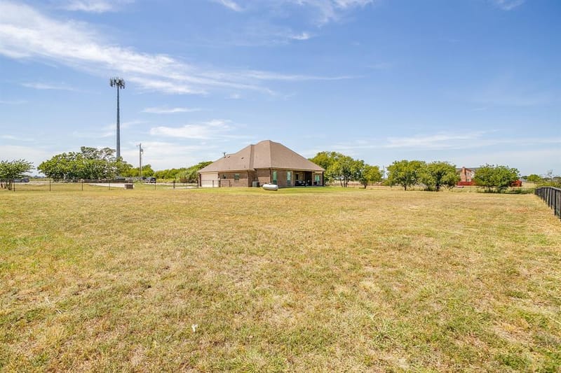 8341 County Road 201a, Grandview TX 76050 - Photo 34