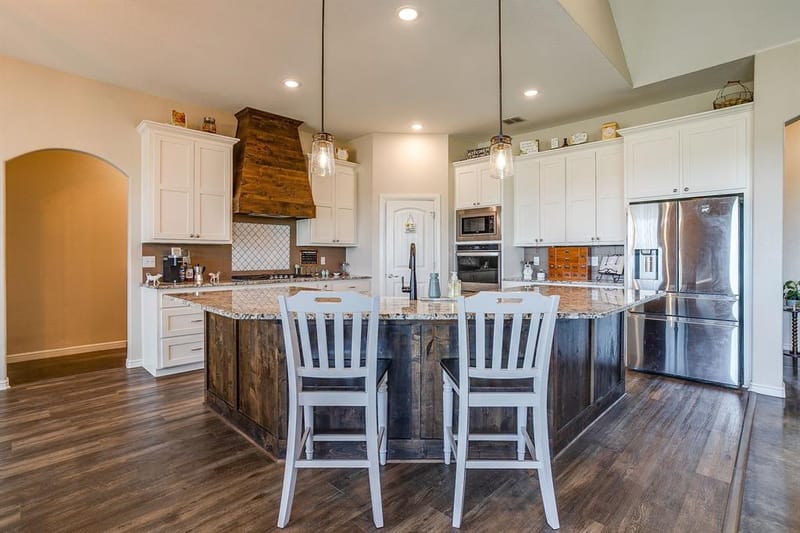 8341 County Road 201a, Grandview TX 76050 - Photo 15