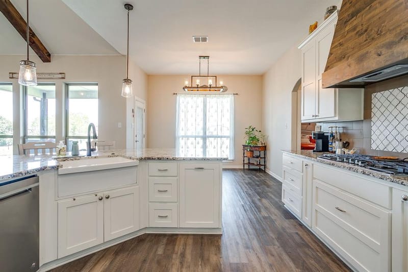 8341 County Road 201a, Grandview TX 76050 - Photo 19