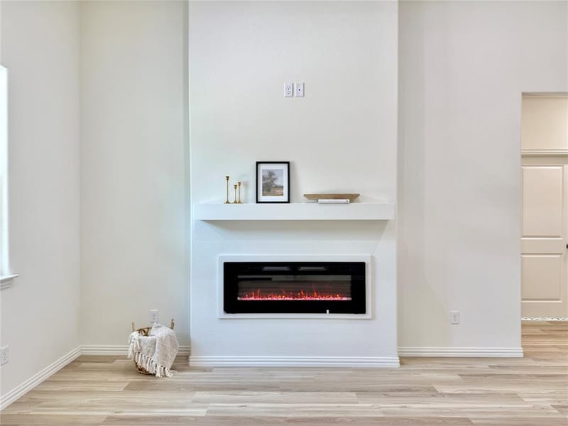 5555 Mercedes Circle, Granbury TX 76048 - Photo 6