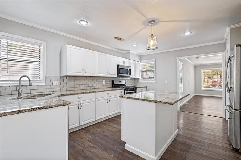 3838 Dutton Drive, Dallas TX 75211 - Photo 16