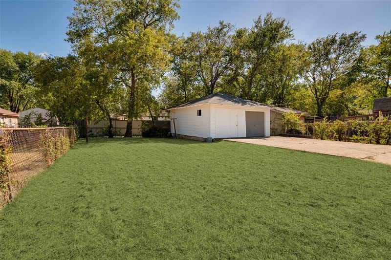 3838 Dutton Drive, Dallas TX 75211 - Photo 28