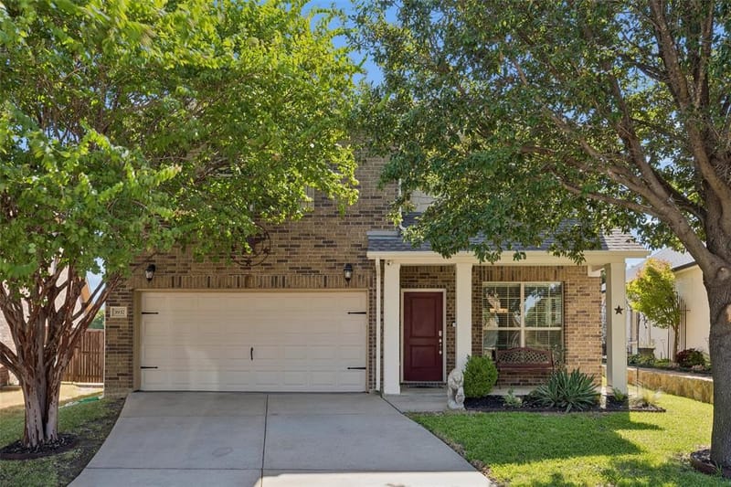 3937 Weatherstone Drive, Fort Worth TX 76137