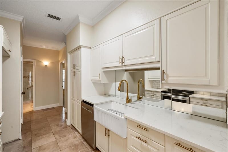 1206 Riverchase Lane # 149, Arlington TX 76011 - Photo 11