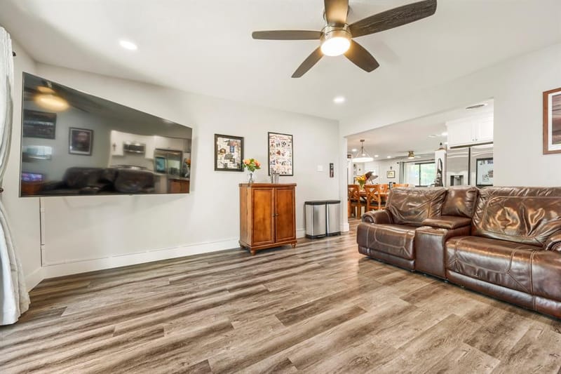 10129 Lingo Lane, Dallas TX 75228 - Photo 7