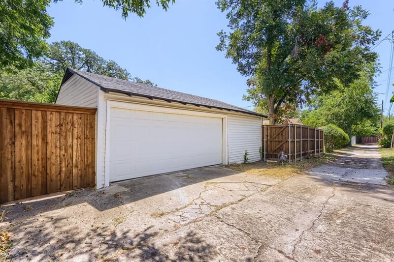 10129 Lingo Lane, Dallas TX 75228 - Photo 30