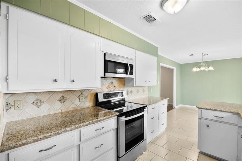 2925 Melmar Park Street, Commerce TX 75428 - Photo 11