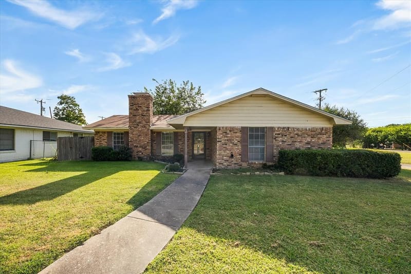 2925 Melmar Park Street, Commerce TX 75428 - Photo 31