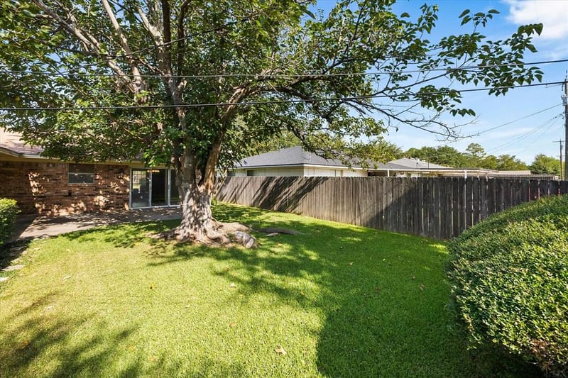 2925 Melmar Park Street, Commerce TX 75428 - Photo 29