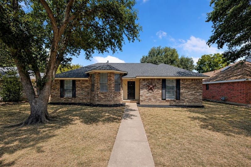 209 Willow Stone Street, Denton TX 76207