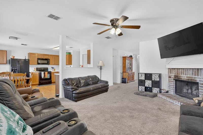 5025 River Rock Boulevard, Fort Worth TX 76179 - Photo 2