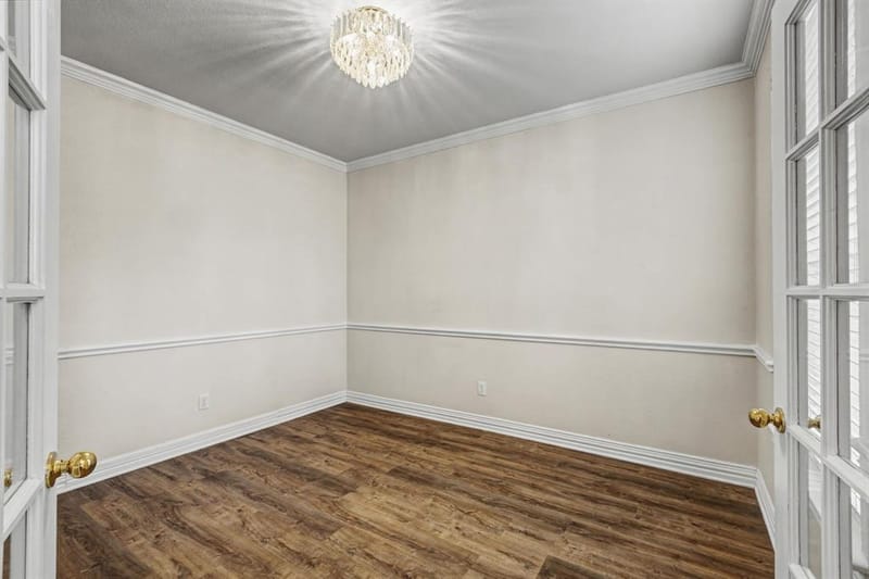 1610 Lakeland Park Drive, Garland TX 75043 - Photo 7