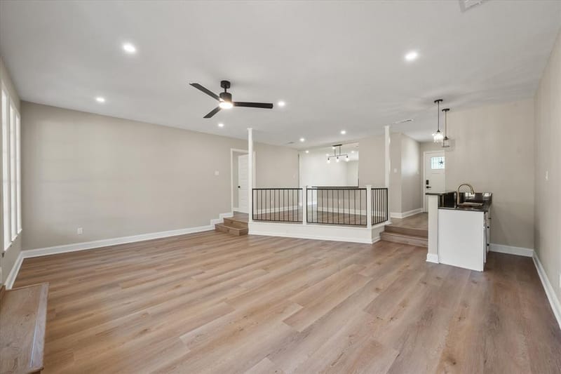 904 Northwood, Corsicana TX 75110 - Photo 7