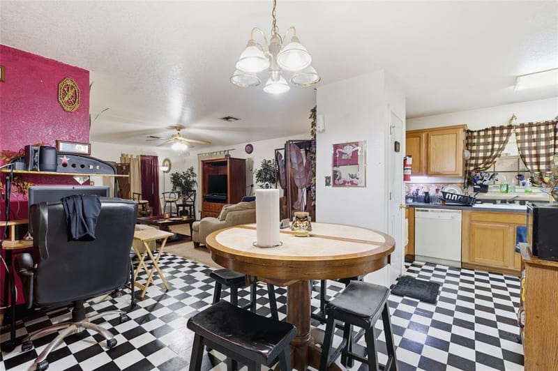 1300 Spring Street, Waco TX 76704 - Photo 8