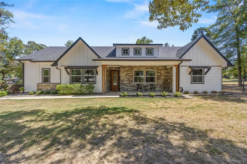 222 Rs County Road 4269, Emory TX 75440