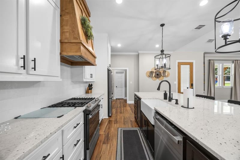 222 Rs County Road 4269, Emory TX 75440 - Photo 11