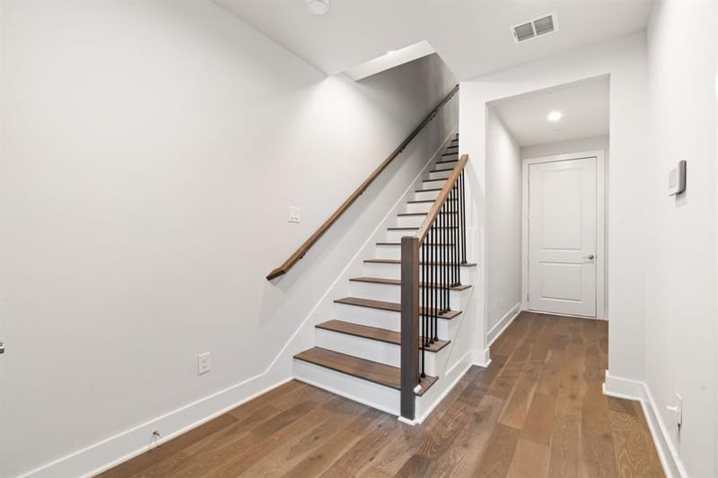 381 E Greenbriar Lane # 1603, Dallas TX 75203 - Photo 23