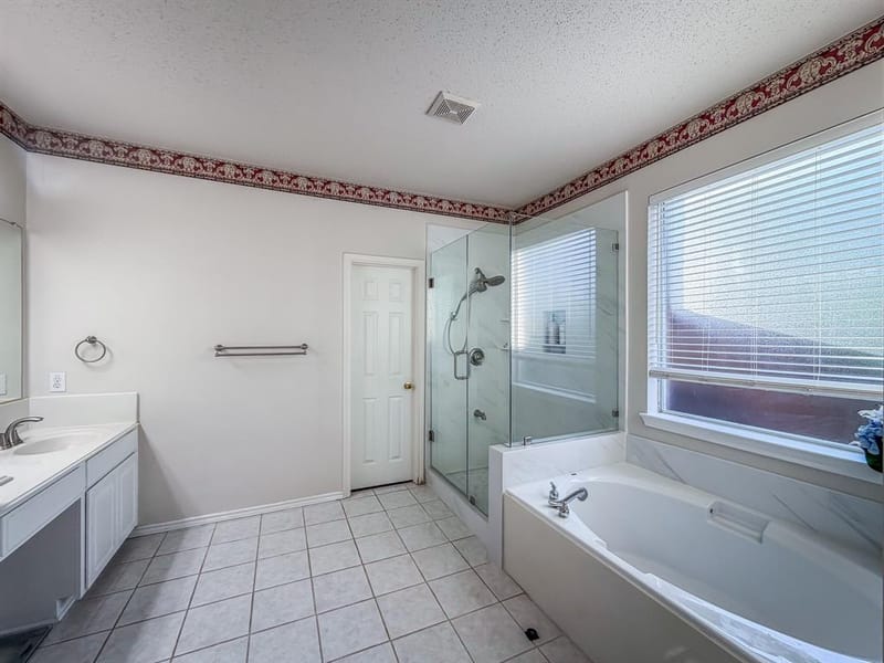 812 Kilbridge Lane, Coppell TX 75019 - Photo 16