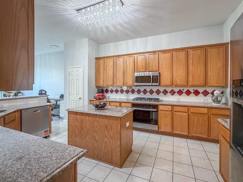 812 Kilbridge Lane, Coppell TX 75019 - Photo 10