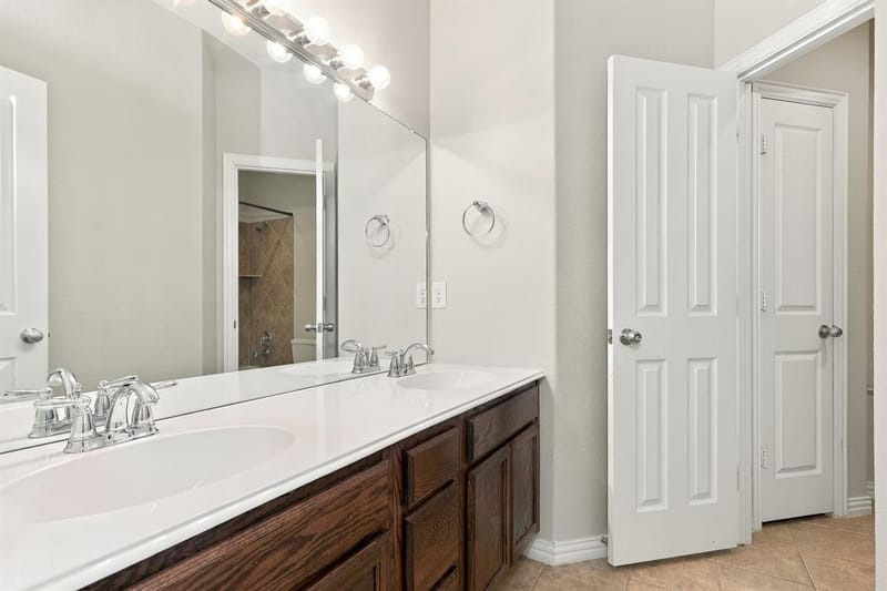 2927 Albares Drive, Grand Prairie TX 75054 - Photo 27