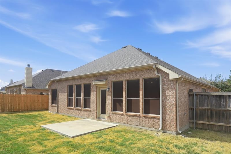 2927 Albares Drive, Grand Prairie TX 75054 - Photo 30