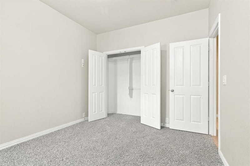 2927 Albares Drive, Grand Prairie TX 75054 - Photo 18