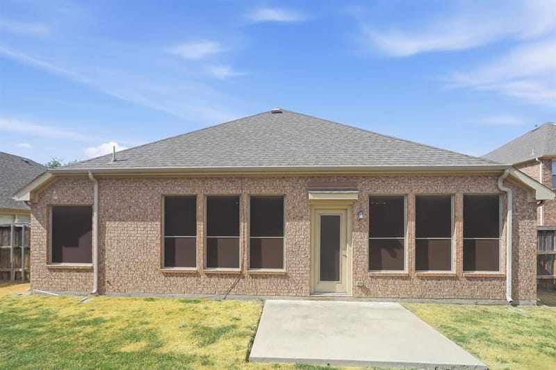 2927 Albares Drive, Grand Prairie TX 75054 - Photo 29
