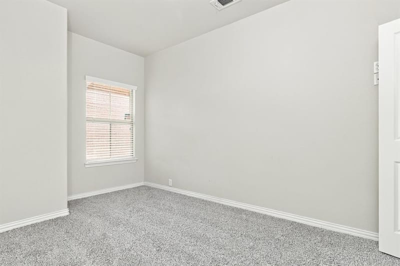 2927 Albares Drive, Grand Prairie TX 75054 - Photo 21