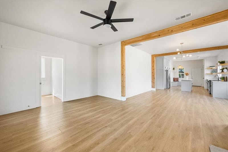 501 S Clinton Avenue, Dallas TX 75208 - Photo 11