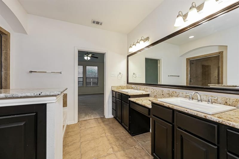 5305 Grove Cove Drive, McKinney TX 75071 - Photo 23