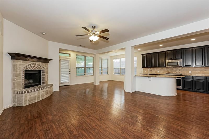 5305 Grove Cove Drive, McKinney TX 75071 - Photo 7