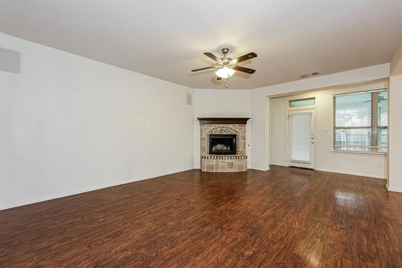 5305 Grove Cove Drive, McKinney TX 75071 - Photo 5