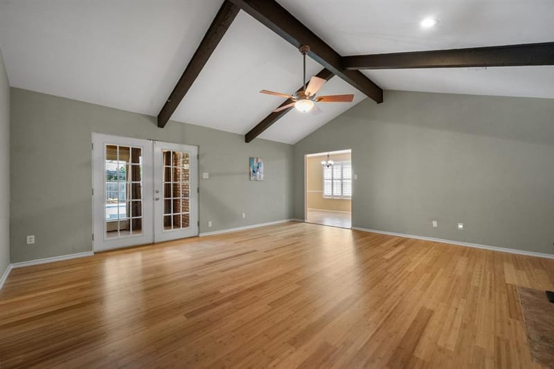 1101 De Pauw Drive, Arlington TX 76012 - Photo 9