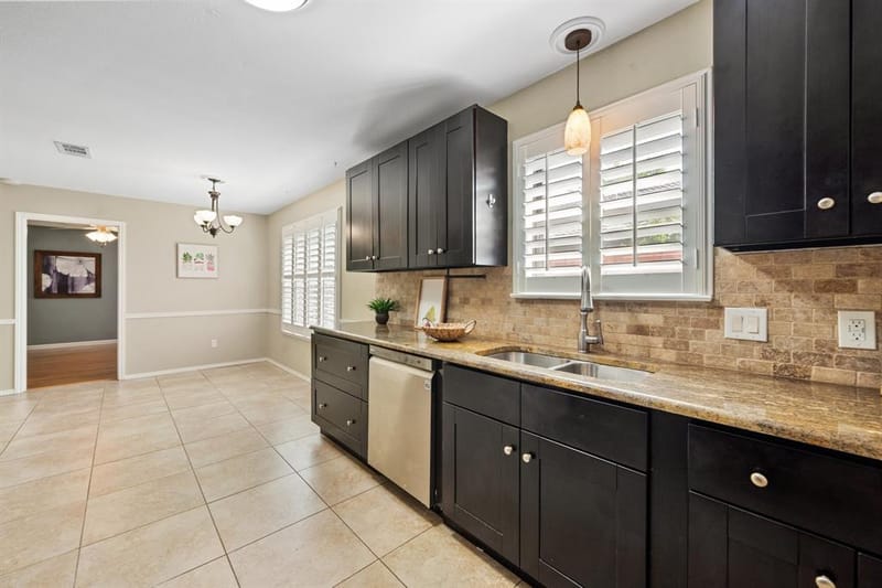 1101 De Pauw Drive, Arlington TX 76012 - Photo 11