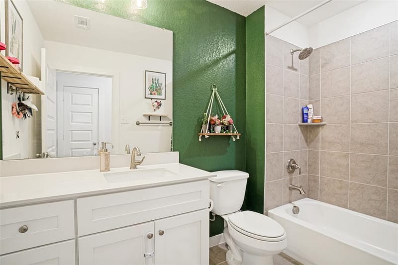 722 Haynie Drive, Runaway Bay TX 76426 - Photo 25