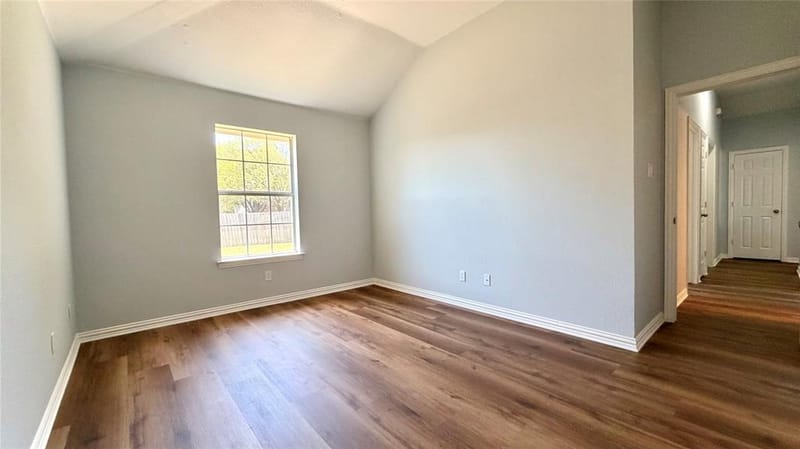 405 Odell Street, Cleburne TX 76033 - Photo 16