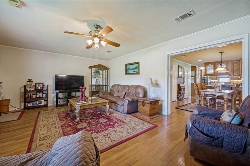 117 County Road 2646, Decatur TX 76234 - Photo 6