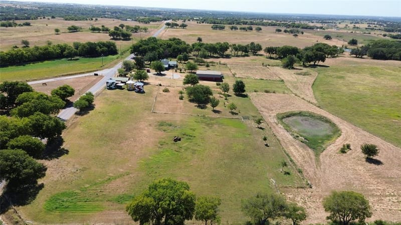 117 County Road 2646, Decatur TX 76234 - Photo 3