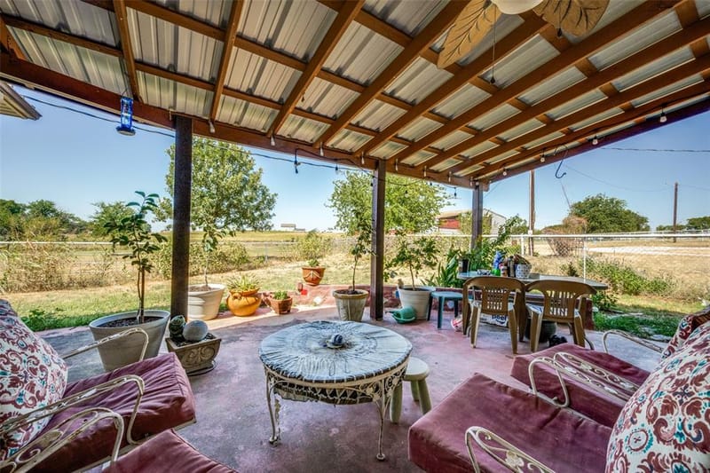 117 County Road 2646, Decatur TX 76234 - Photo 20