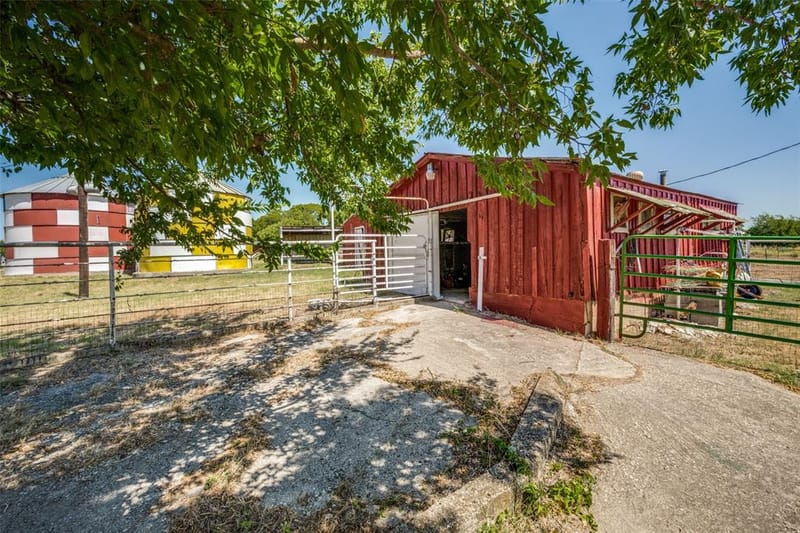117 County Road 2646, Decatur TX 76234 - Photo 37