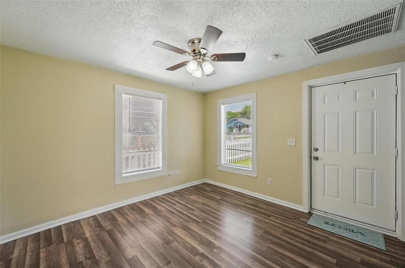 5511 Fletcher Avenue, Fort Worth TX 76107 - Photo 4