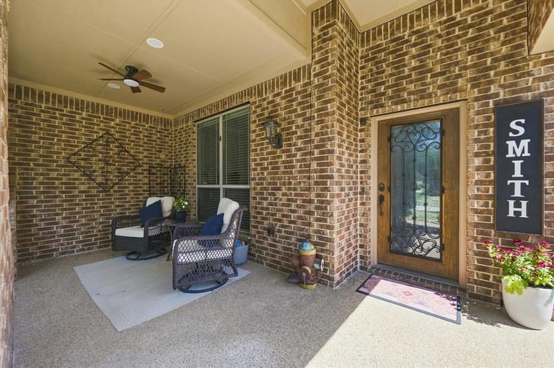 102 Chase Oaks Court, Mansfield TX 76063 - Photo 3
