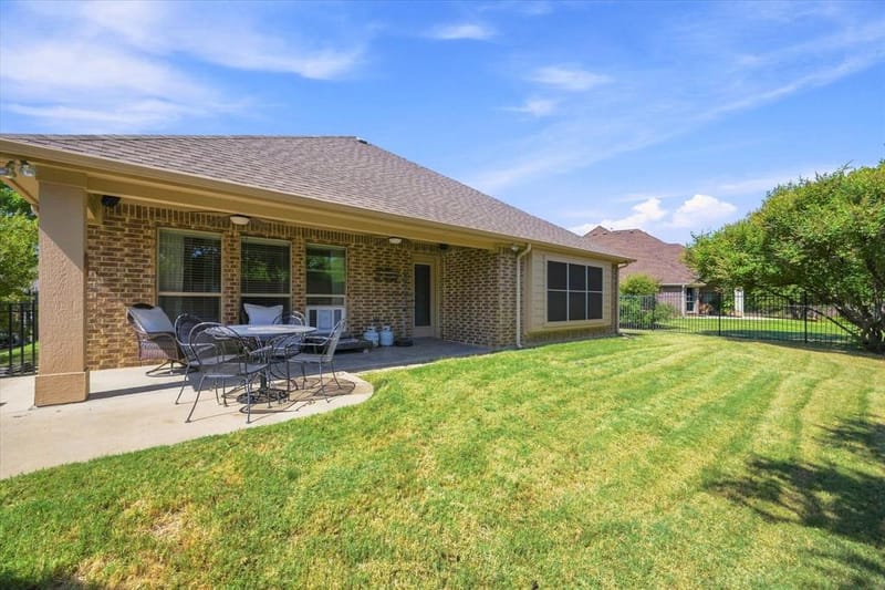 102 Chase Oaks Court, Mansfield TX 76063 - Photo 29