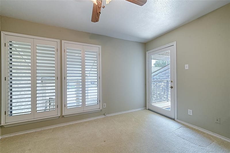 19 Country Lake Drive, Carrollton TX 75006 - Photo 31
